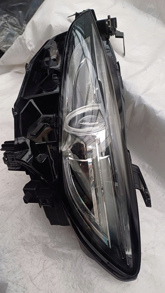 фото №6, Mazda 6 lift gl full led лампа правая+ левая комплект оригинал 2018-24 демонтаж