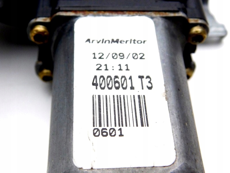 фото №10, 11/22 nissan primera p12 механизм стекло l.tył