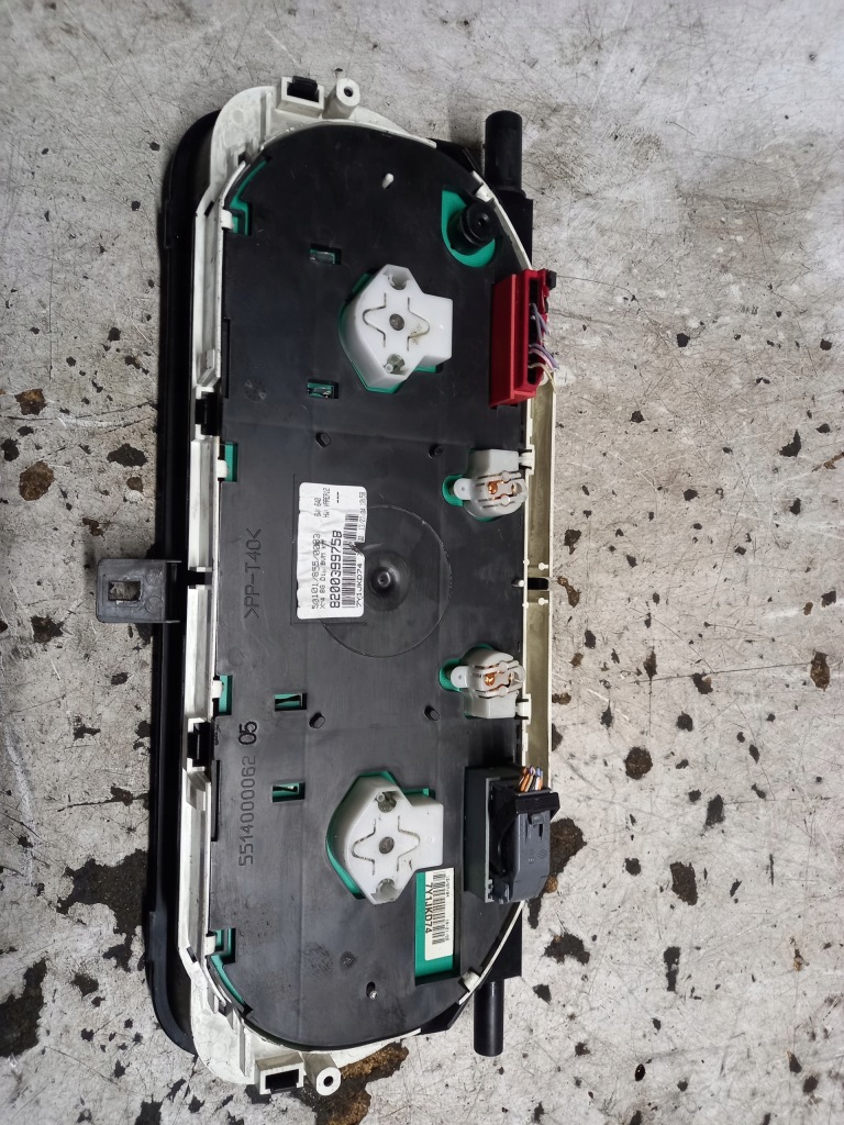 фото №3, Счетчик приборы 1.9dci renault megane ii 8200399758