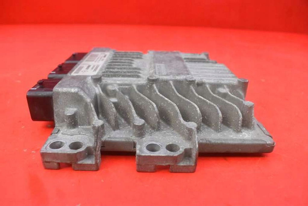 фото №5, Бортовий комп'ютер блок керування двигуна 8200565863 nissan tiida 1 i 1.5 dci 106 km 04-08