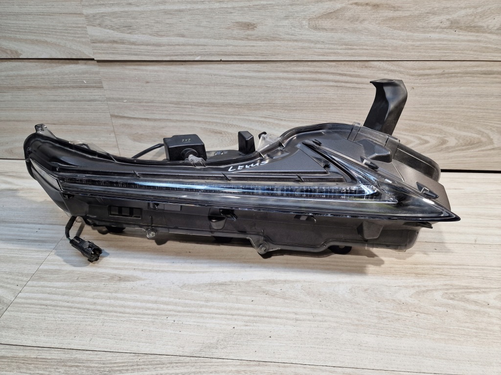 Купити Lexus nx300 drl ліхтар денні led праве оригінал