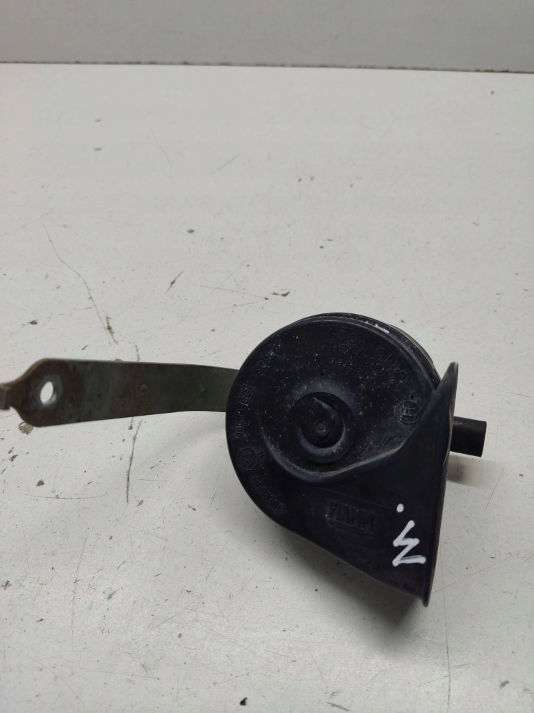 Купить Bmw 7 e65 e66 2004 клаксон 0055306