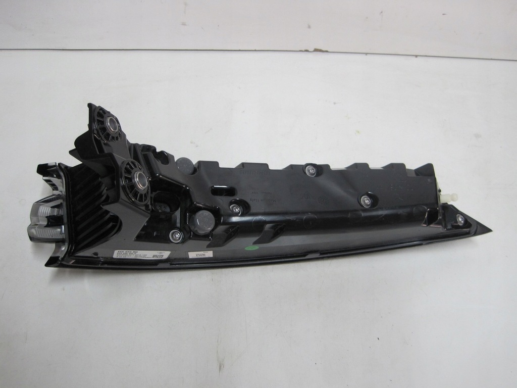 фото №6, Лампа задня права porsche cayenne 9y0 9y0945092p