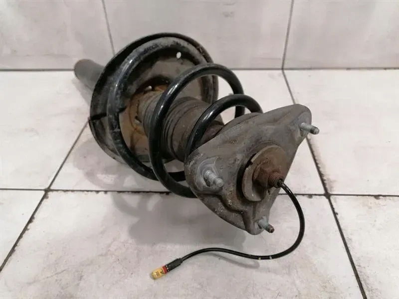 фото №1, Porsche boxster 987 shock абсорбер передняя часть 98734304521 li ecs