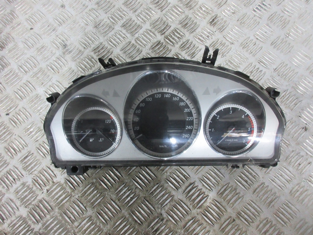 фото №1, Mercedes glk x204 11r. счетчик a2049005107