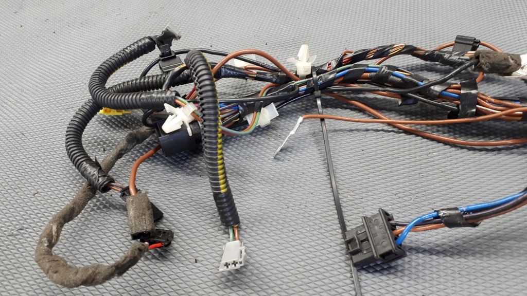 фото №9, 24463262 джгут трубопровід кришки багажника signum