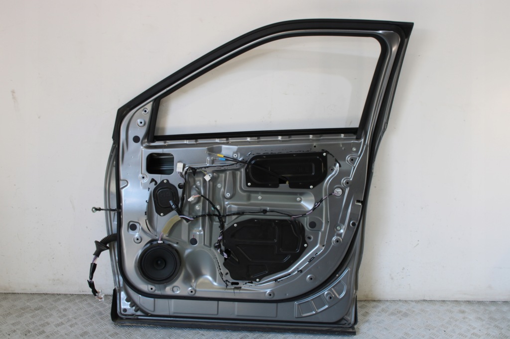 фото №4, Дверь правый перед правое передние eclipse cross lift