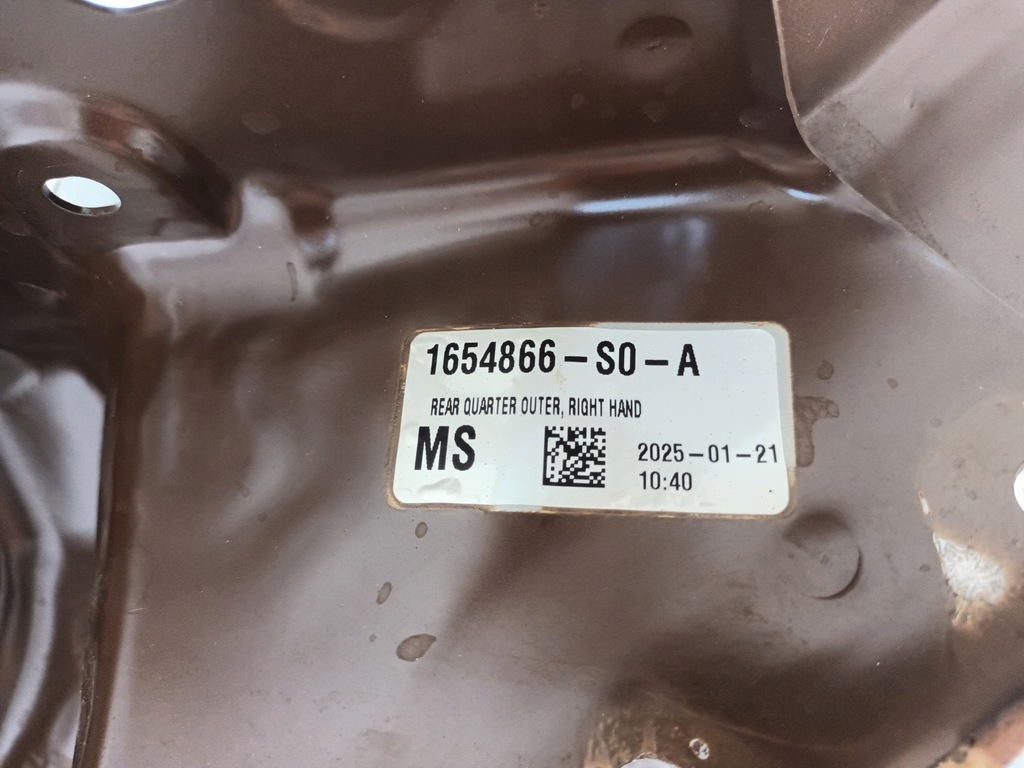 фото №6, Крила правий задній tesla s plaid задня правий 2022 -