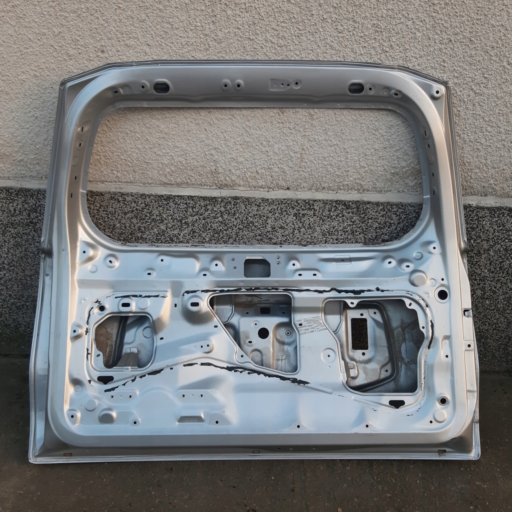 фото №5, Крышка багажника багажника toyota land cruiser 150 2009-