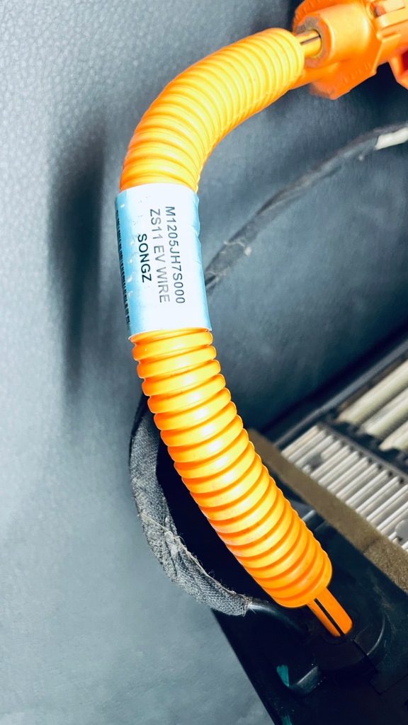 фото №8, Радиатор нагреватель отопитель mg zs 2020 10600048