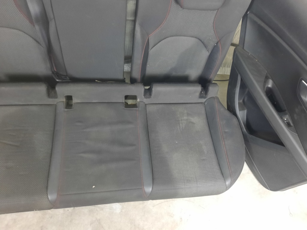 фото №12, Leon iii fr kombi сиденья заднее сиденье pół кожа `