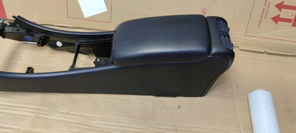 фото №5, Mercedes w203 підлокітник granatowy