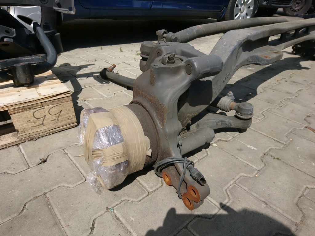 Mb actros mp4 1845 балка oś поворотний кулак ступиця перед Доставка