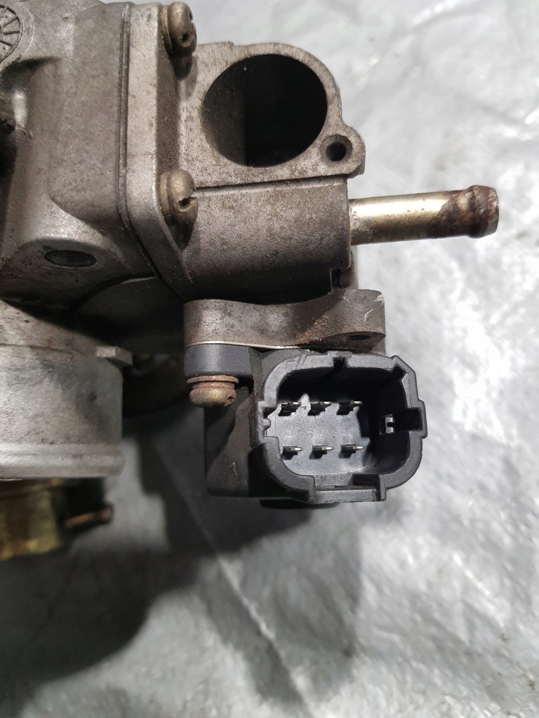 фото №2, Nissan primera p11 2.0 дроссельная заслонка rtr50-62