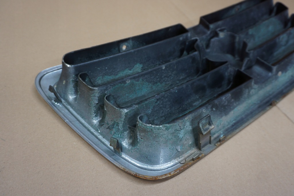 фото №9, Suzuki vitara решётка радиатора решётка радиатора 96r