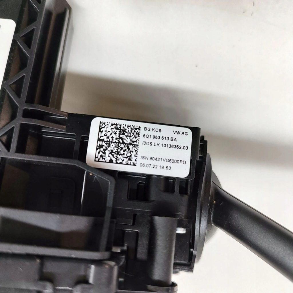 фото №9, Volkswagen golf viii 2023 рычаг / переключатель поворотники