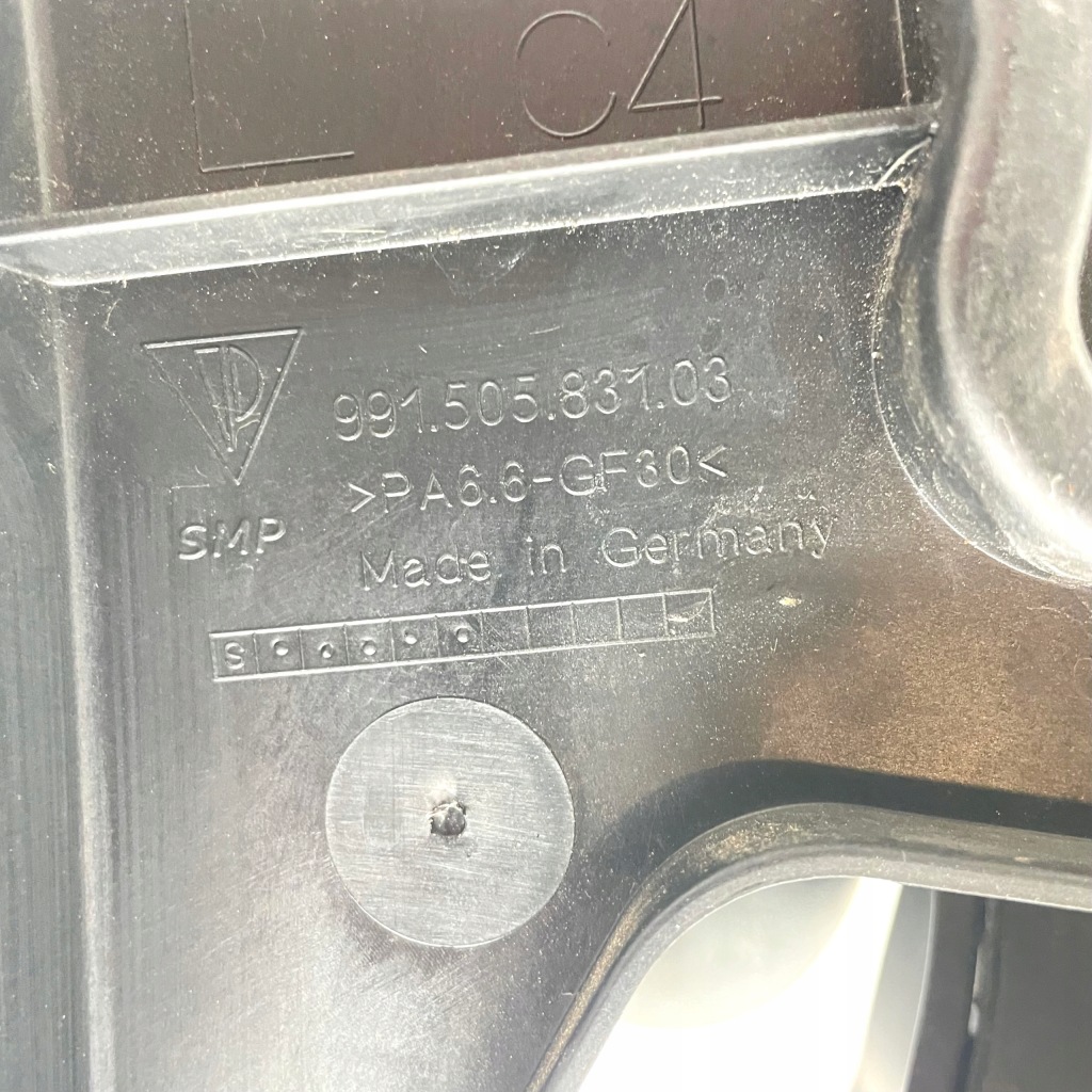 Porsche 911 991 рестайлинг  4 gts интеркулер левый 99157575701 с Разборки