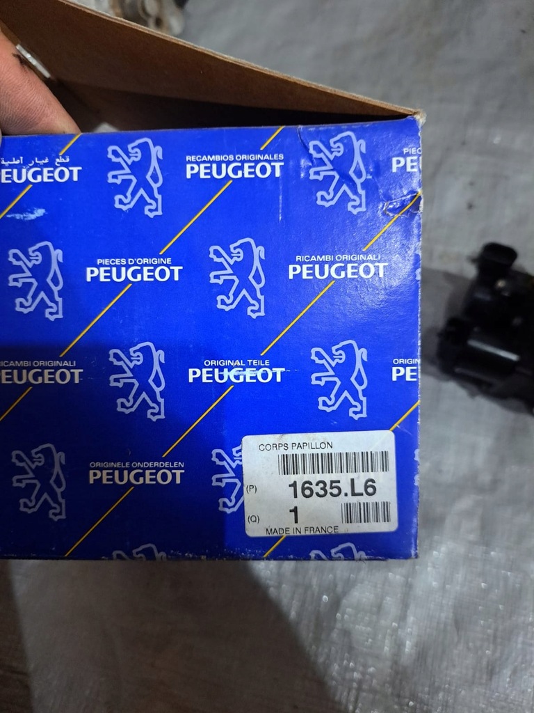 фото №5, Корпус дроссель peugeot 206 1,4 8v 1635l6