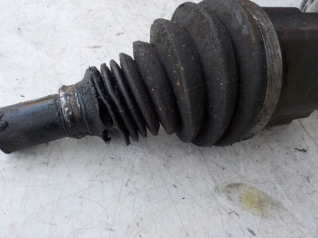 фото №3, Opel astra iv j 1.4 t a14net приводной вал опора