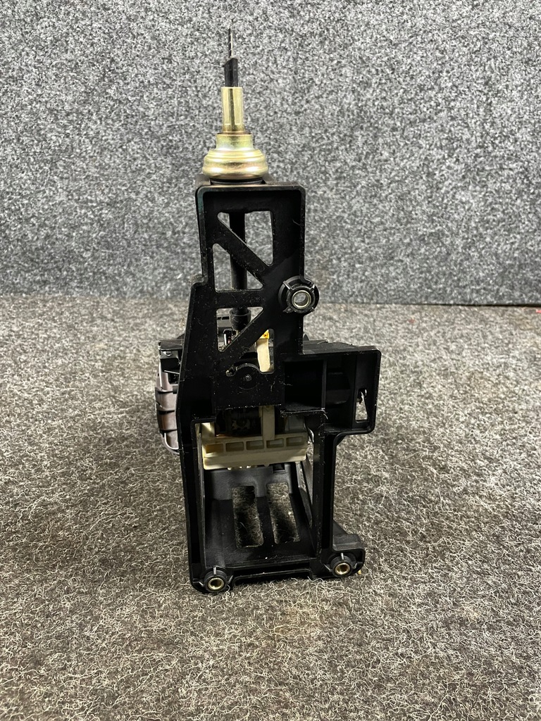 фото №9, Mercedes w168 a-klasa домкрат выборщик коробки передач автоматическая коробка передач a1685400044