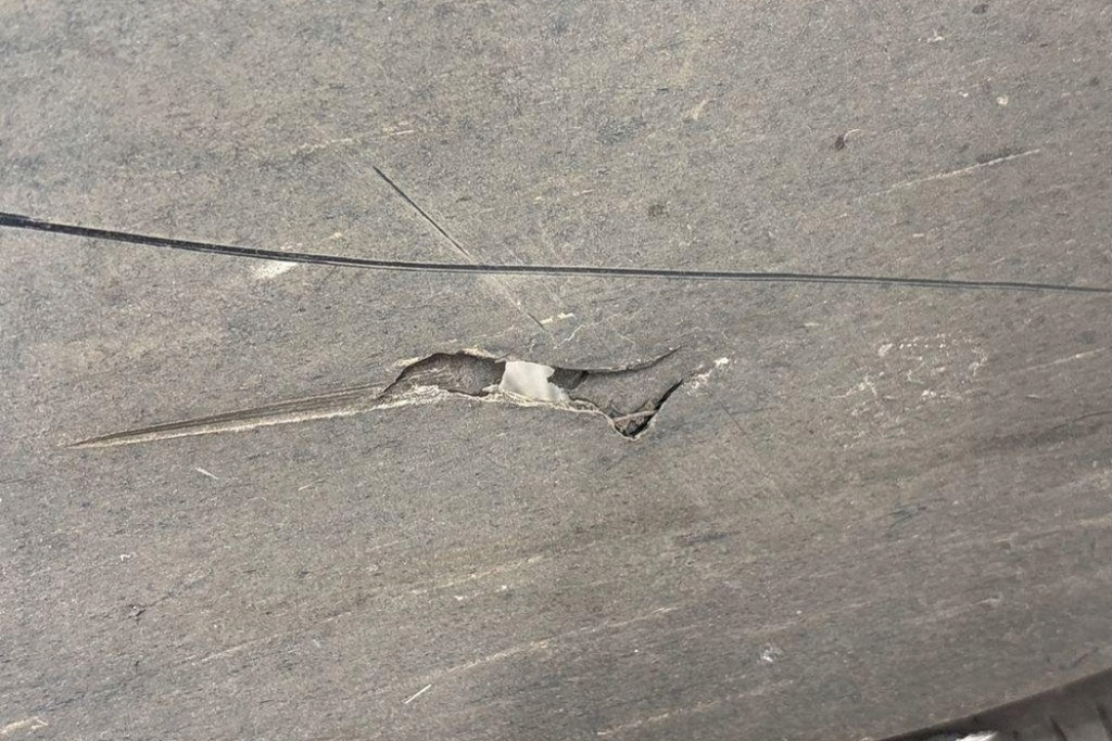 Задняя средняя накладка подвеска audi a3 sportback 8pa 5q0825272 2.0l Цена