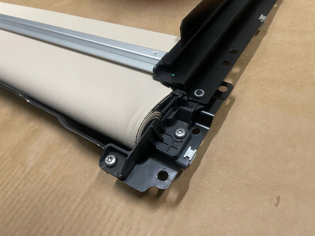 фото №3, Alfa romeo giulia шторка задня solar дах beż oem