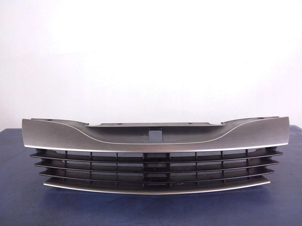 фото №1, Renault laguna ii 1.9 dci решётка радиатора решётка радиатора