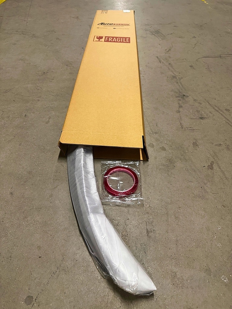 фото №5, Lexus is 2005-2012 задний спойлер блестящий чёрный пластик abs autovision