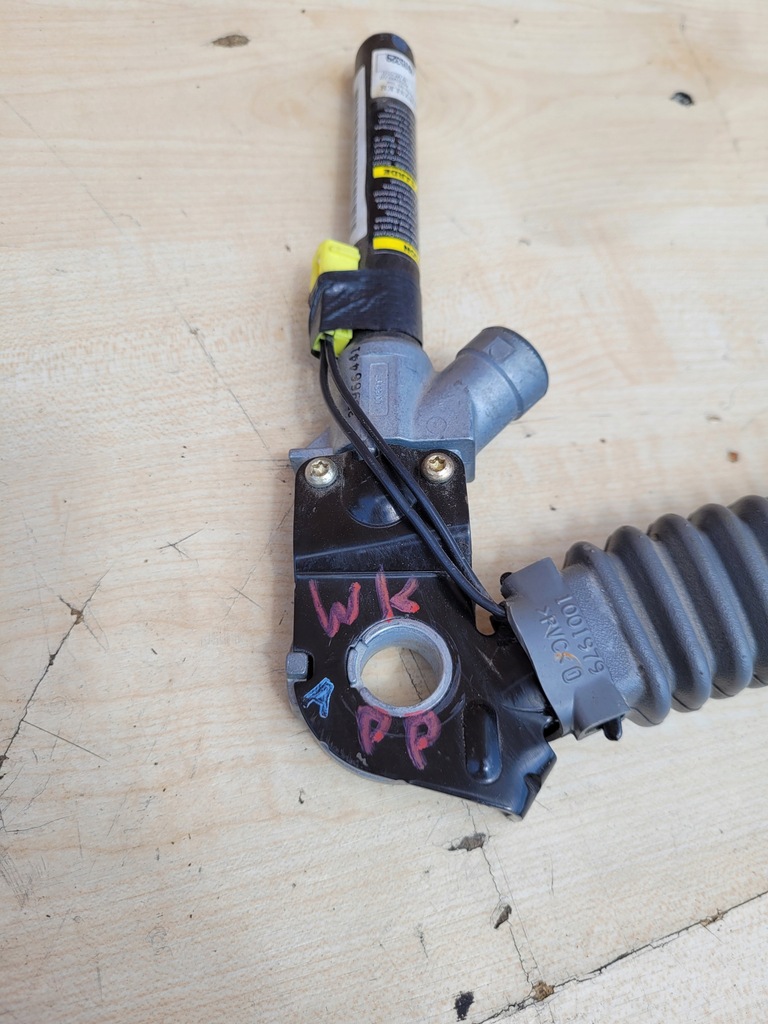 фото №7, Jeep grand cherokee wk 5-10 натяжитель поперечина правый p