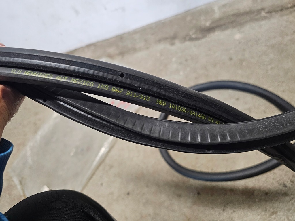 фото №6, Volkswagen jetta v a5 прокладка двері ліва задня задня 1k5867913c 1k5867913