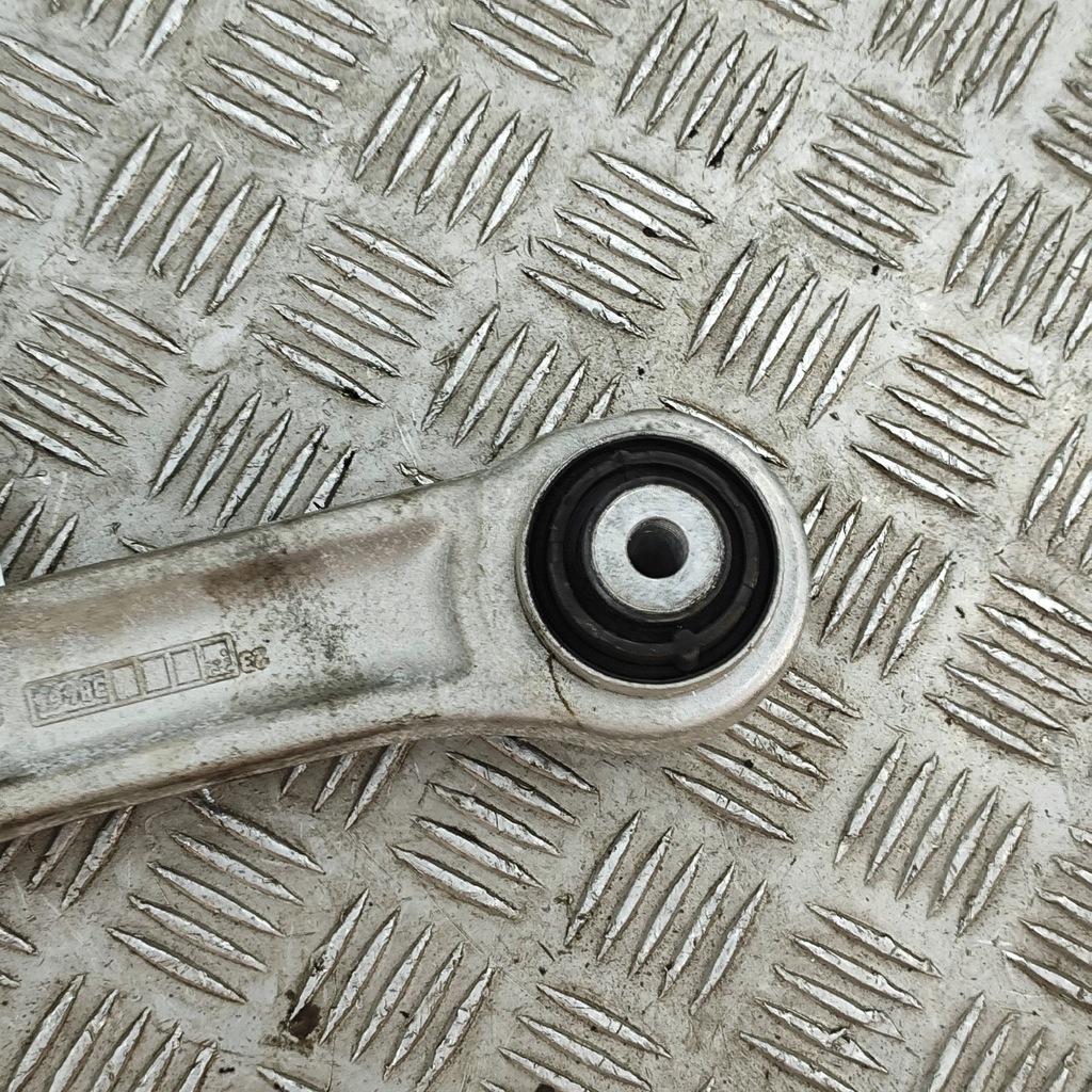 фото №6, Volkswagen touareg iii 2023 правая сторона нижний рычаг передний