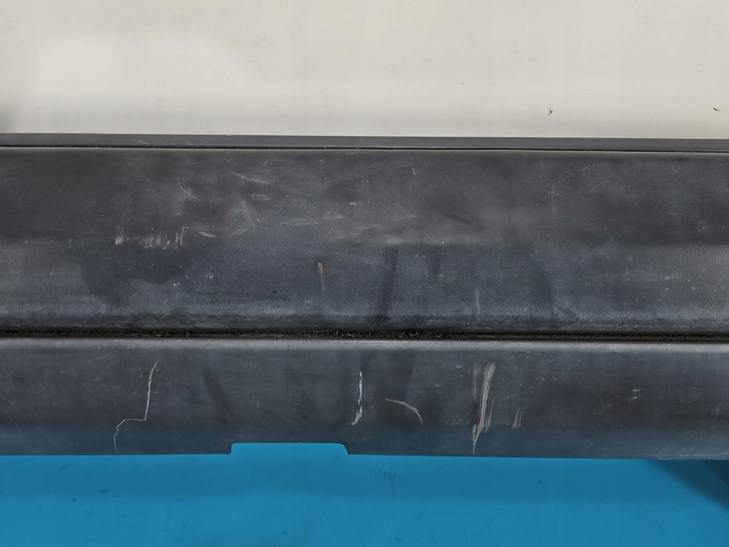 Бампер задні mercedes 124 - седан Київ