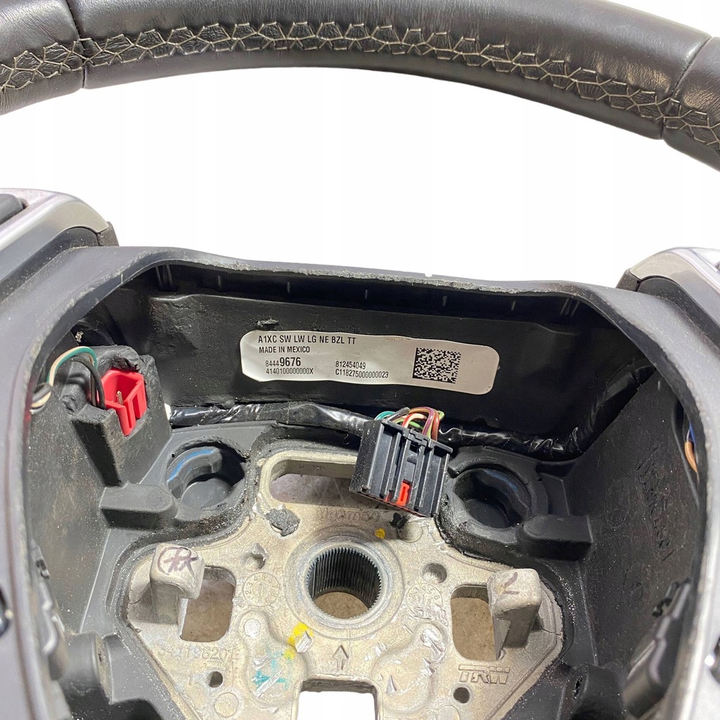 фото №16, Chevrolet camaro 2020 руль