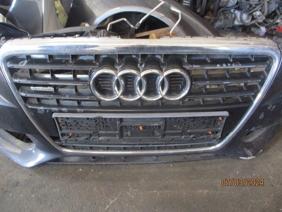 фото №1, Audi a4 b8 8k решётка радиатора решётка радиатора