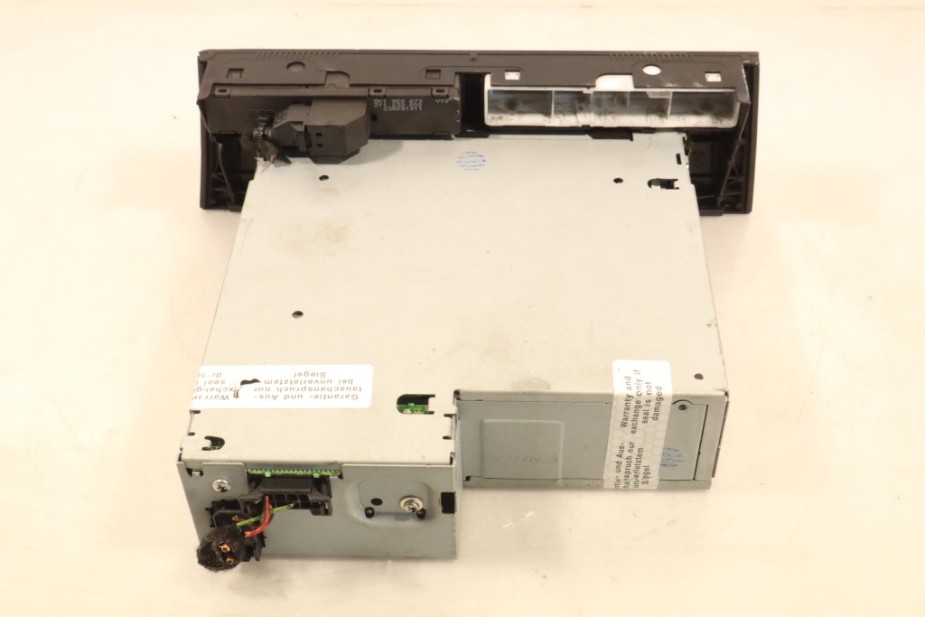 фото №5, Чейнджер cd audi a4 b8 8t1035110c