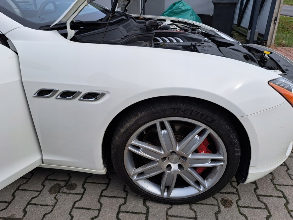 Перед капот крила радіатор бампер maserati quattroporte 3.8 gts bianco Недорого