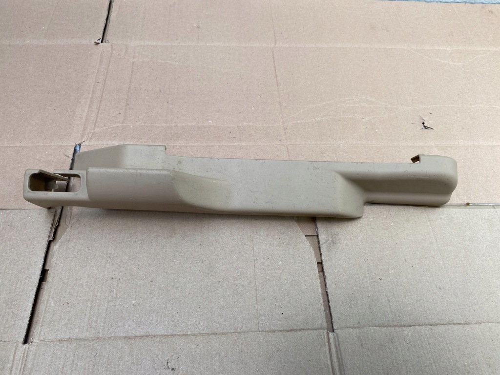 Bmw e60 e61 защита рейки сиденье правый перед beż 52 10 7 015 636 с Разборки