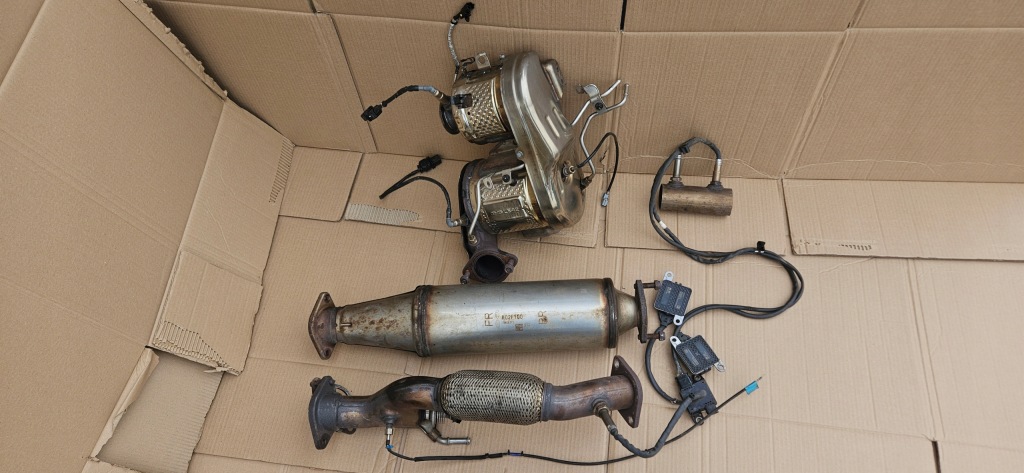 фото №1, Kia sorento 2,2 crdi lift 19r dpf катализатор фильтр частиц c02f140 adblue