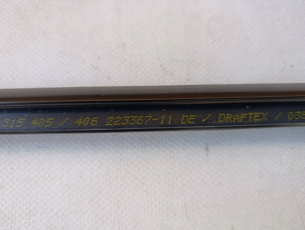 фото №10, Молдинг скло двері перед права bmw 4 f32 f33 f82 m4- 7279774