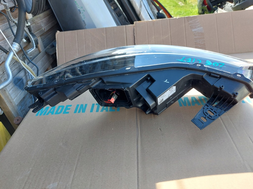 фото №3, Лампа передня ліва renault zoe full led 19-