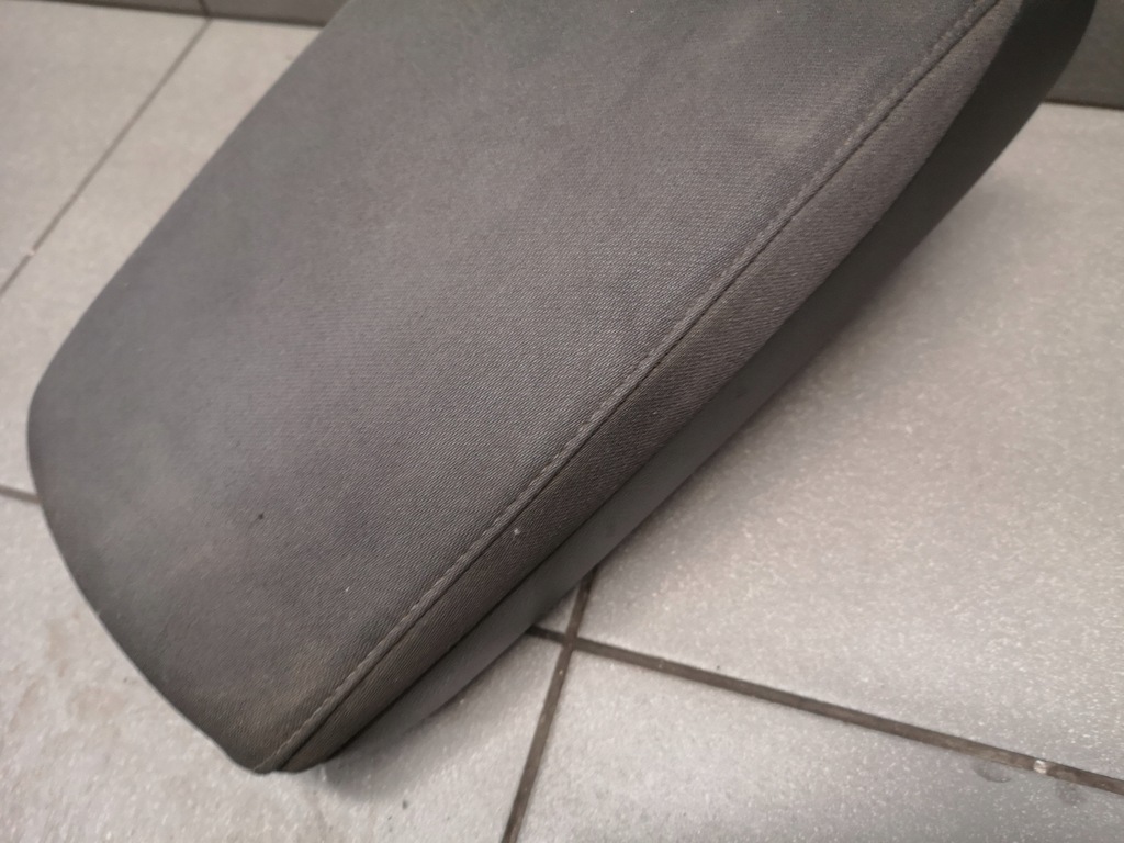 фото №5, Подлокотник средний материал audi a6 c6