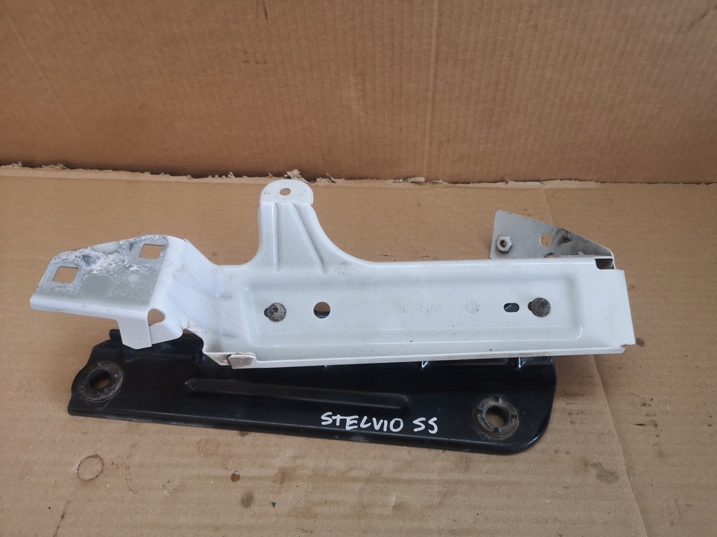 фото №1, Alfa romeo stelvio 2.0 t кронштейн интеркулер