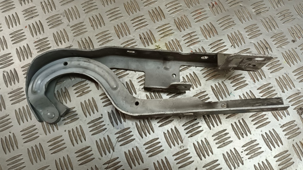 фото №1, Петля капот правий peugeot 5008 i 2009r-