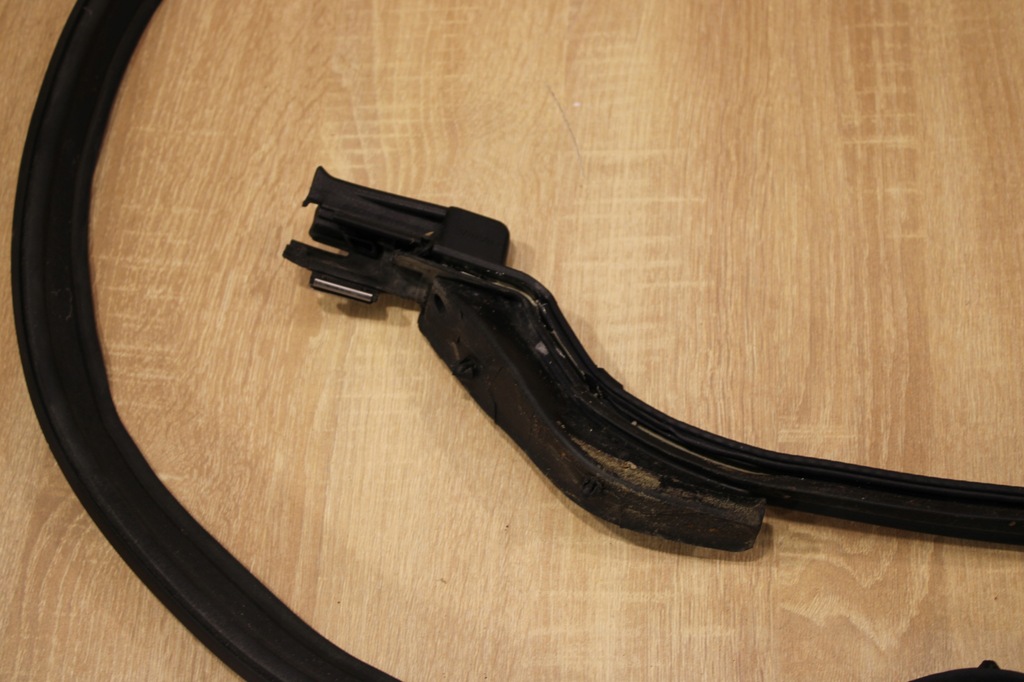 фото №3, Прокладка дах багажника opel cascada