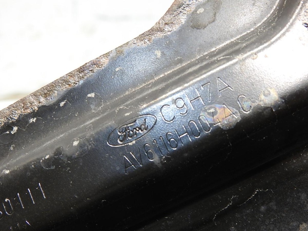 фото №5, Розпірка чашка ford focus mk3 av6116h004ac