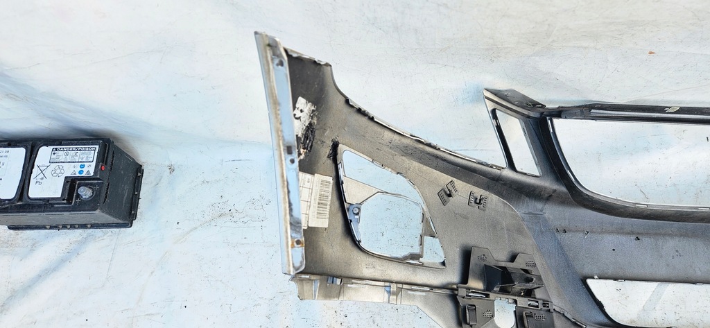 фото №10, Бампер volvo xc60 i 2008-2013 перед передний orginał bez отверстий na омыватель