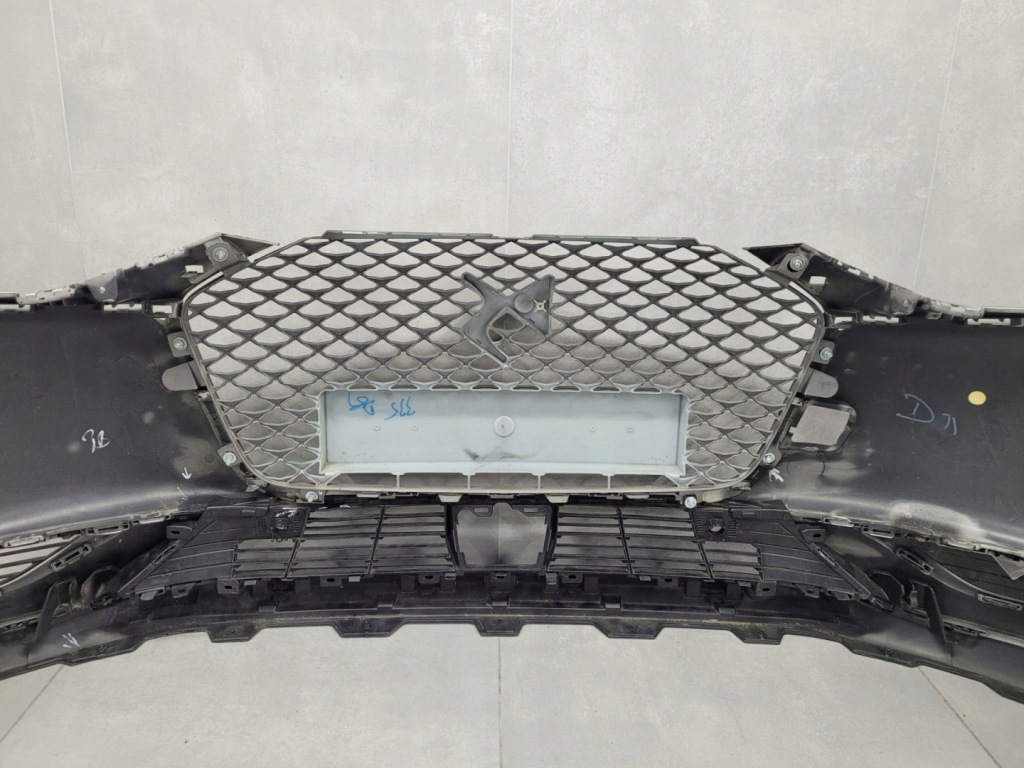 Бампер передні  передні  citroen ds3 crossback 19- Оригінал