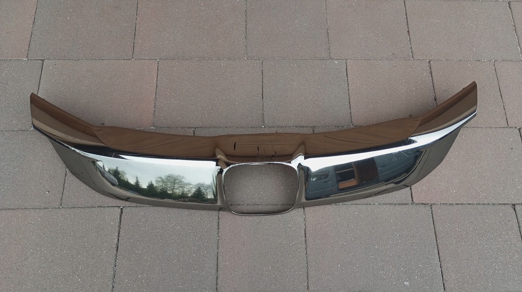 фото №1, Honda hrv ii lift 2019-2021--atrapa решётка радиатора хром оригинал