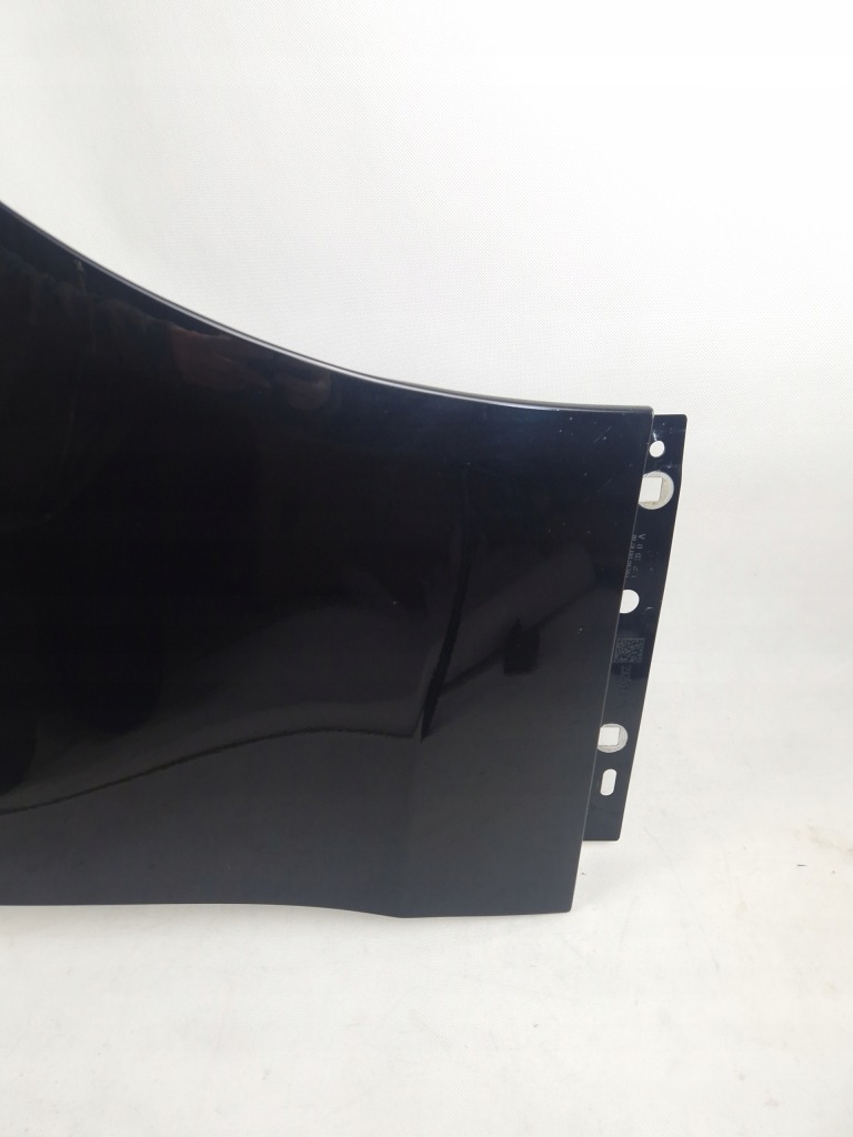 Mercedes c-klasa a206 крыло  передний правый  a2068810600 handan040 с Разборки