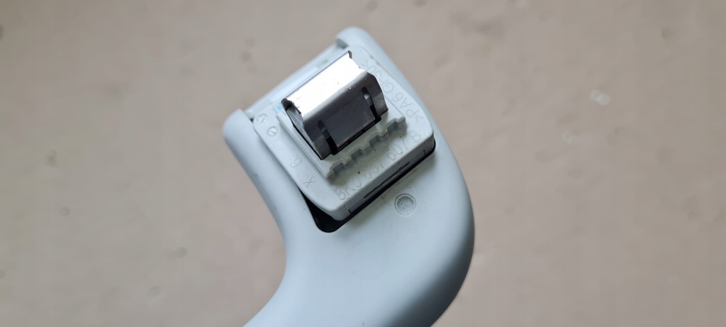 фото №12, A6 c7 4g ручка кронштейн потолочный правая правый задняя a7 4g